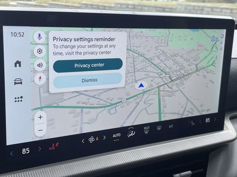 Used 2025 Ford Explorer Active image 17