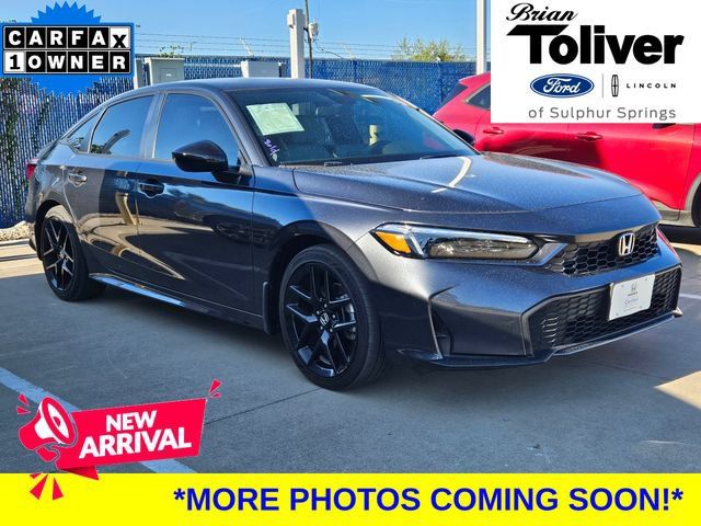 Used 2025 Honda Civic Sport image 1
