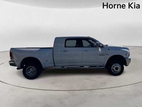 Used 2017 RAM 3500 Laramie w/ Convenience Group image 3