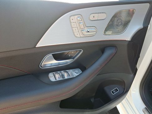 Certified 2023 Mercedes-Benz GLE 53 AMG 4MATIC image 12