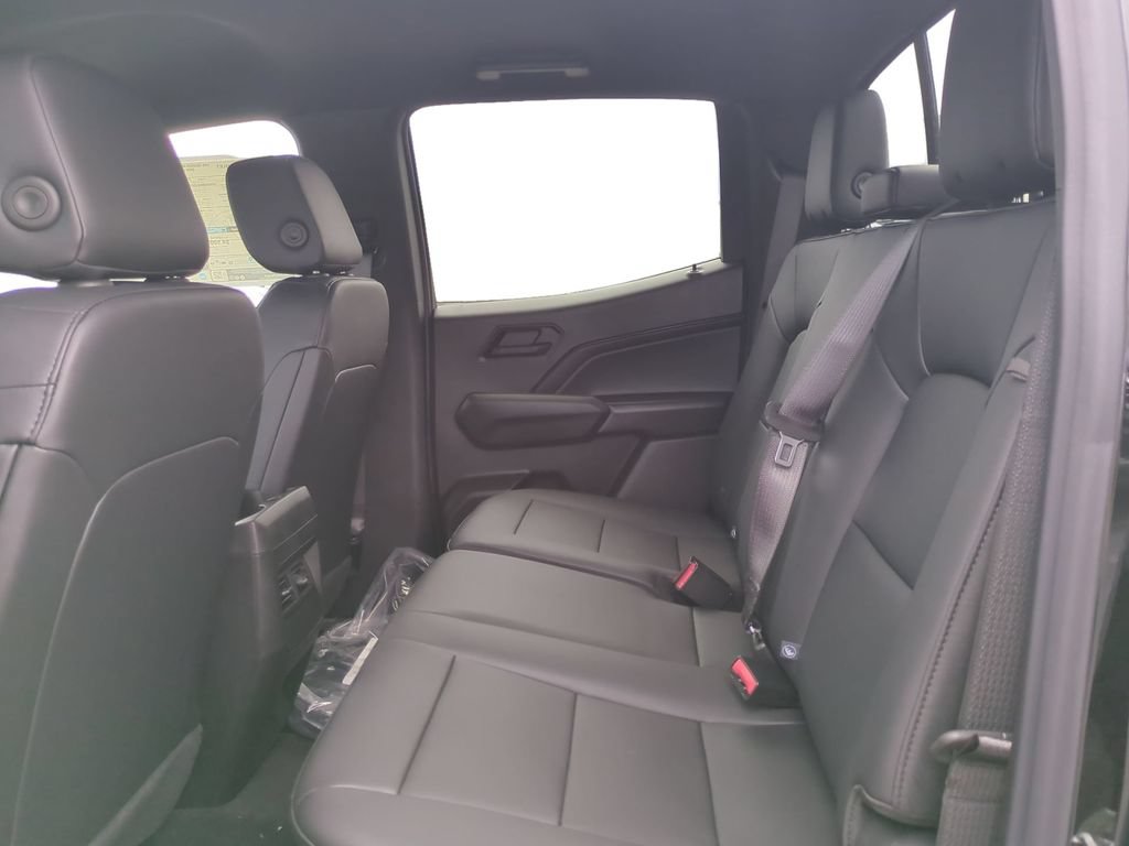 New 2026 Chevrolet Colorado Trail Boss AWD/4WD image 14
