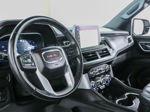 Used 2023 GMC Yukon XL SLT w/ SLT Luxury Package AWD/4WD image 26