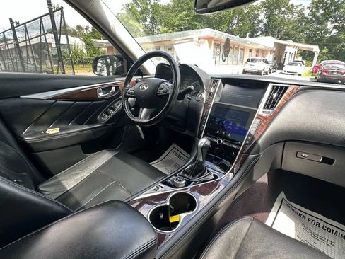 Used 2015 INFINITI Q50 Premium w/ Deluxe Touring Package image 27