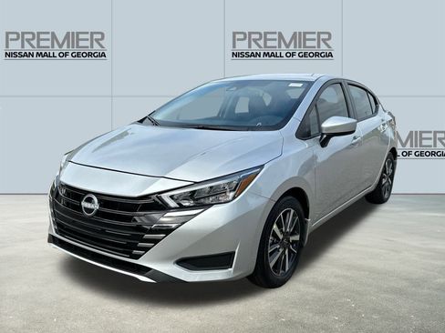 New 2025 Nissan Versa SV w/ Trunk Package FWD image 1