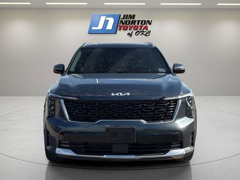 Used 2024 Kia Sorento EX w/ Panoramic Sunroof Package FWD image 2