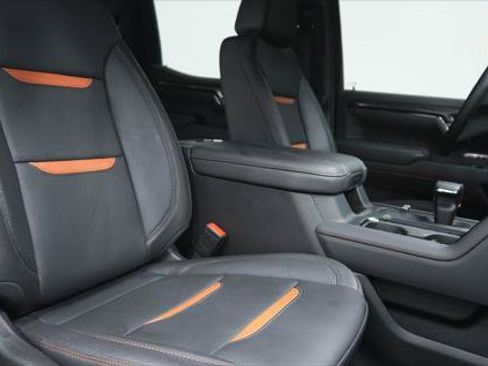 Used 2025 GMC Sierra 1500 AT4 image 24