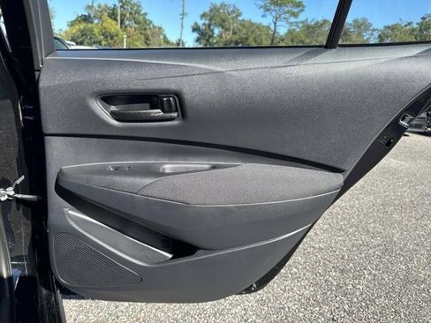 Certified 2025 Toyota Corolla LE image 18