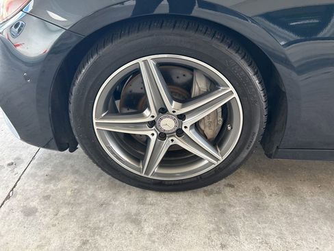 Used 2017 Mercedes-Benz E 300 w/ Premium 1 Package image 14