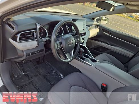 Used 2023 Toyota Camry LE image 18