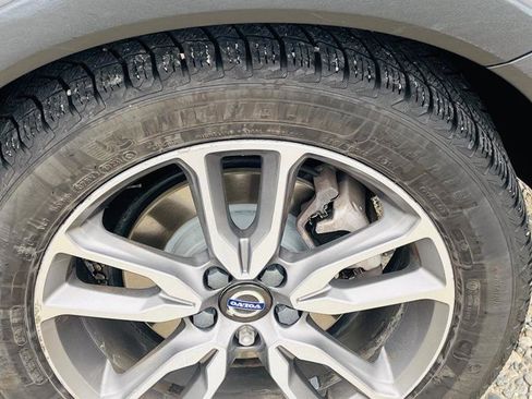 Used 2018 Volvo V60 T5 Cross Country w/ Convenience Package image 9