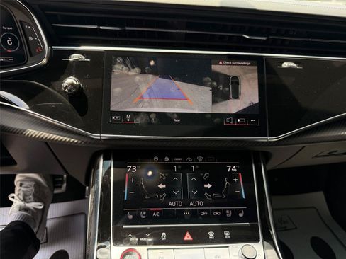 Used 2022 Audi RS Q8 AWD/4WD image 48
