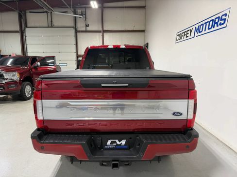 Used 2019 Ford F250 Platinum w/ Platinum Ultimate Package AWD/4WD image 5