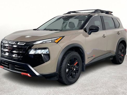 Certified 2025 Nissan Rogue Rock Creek image 15