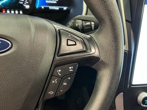 Used 2021 Ford Edge SE FWD image 23