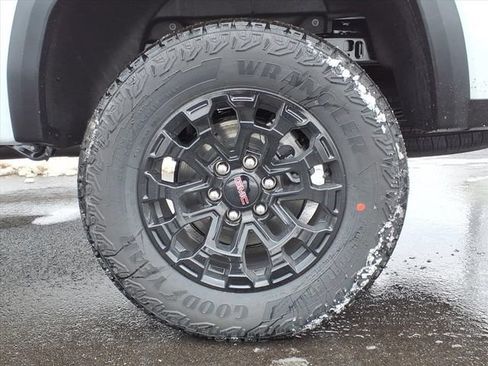 New 2026 GMC Canyon Elevation AWD/4WD image 7