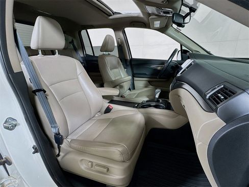 Used 2019 Honda Ridgeline RTL-T image 27