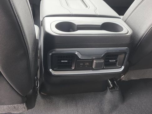 Used 2022 Chevrolet Silverado 1500 LTZ AWD/4WD image 12