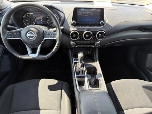 Used 2024 Nissan Sentra SV FWD image 47