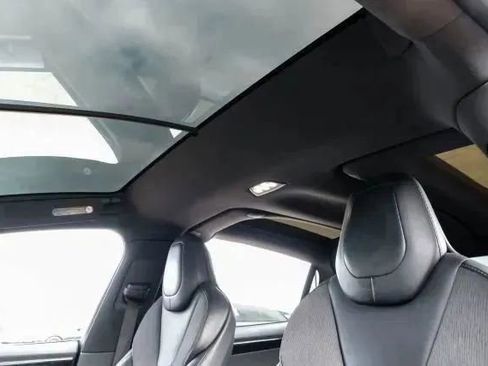Used 2018 Tesla Model X 100D image 5