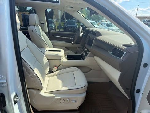 Used 2024 GMC Yukon Denali AWD/4WD image 50
