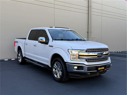 Used 2018 Ford F150 Lariat w/ Equipment Group 502A Luxury AWD/4WD image 3