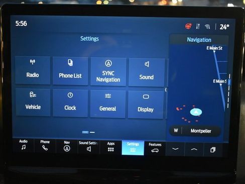 Used 2023 Ford Expedition Max XLT image 28