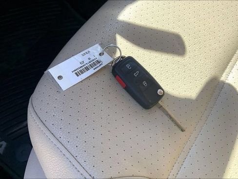 Used 2017 Volkswagen Jetta SE FWD image 11