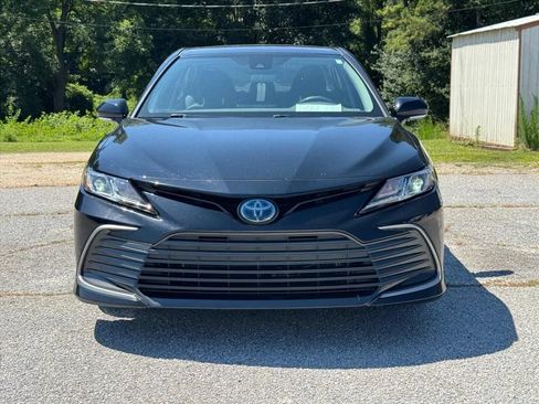 Used 2023 Toyota Camry LE FWD image 8