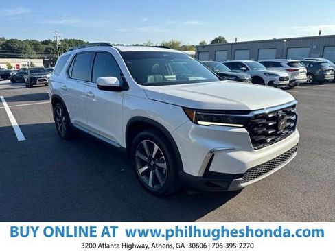 Certified 2023 Honda Pilot Touring image 1