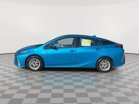 Used 2017 Toyota Prius Prime Premium FWD image 10
