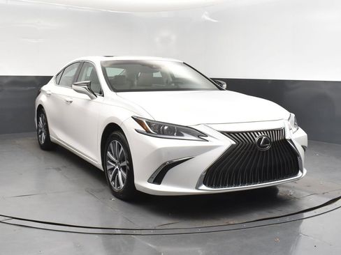 Used 2019 Lexus ES 350 image 9