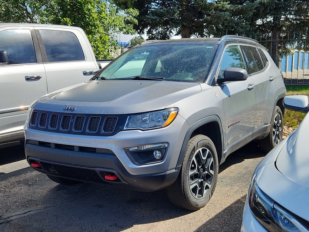 Used 2021 Jeep Compass Trailhawk AWD/4WD image 3