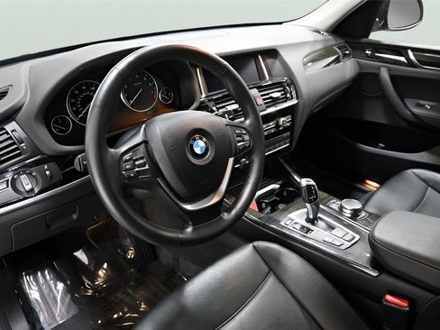 Used 2017 BMW X3 xDrive28i image 8