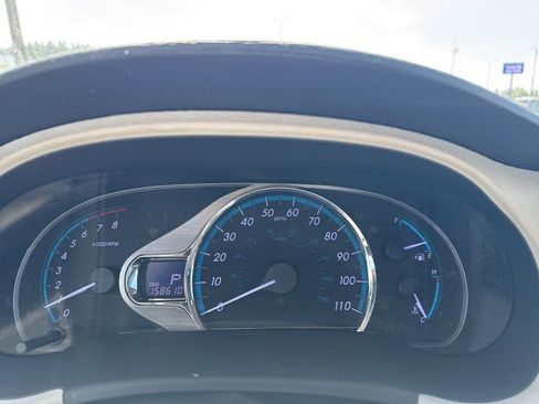 Used 2012 Toyota Sienna XLE FWD image 12