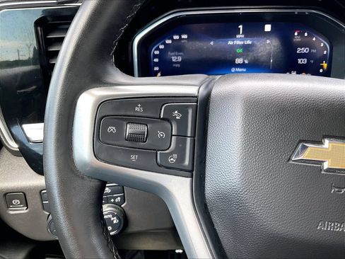 Used 2023 Chevrolet Silverado 1500 LT AWD/4WD image 22