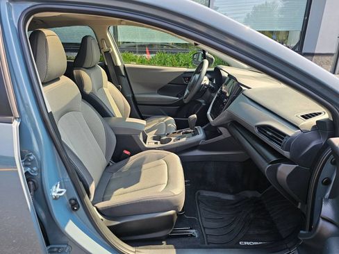 Used 2024 Subaru Crosstrek 2.0i Premium AWD/4WD image 11