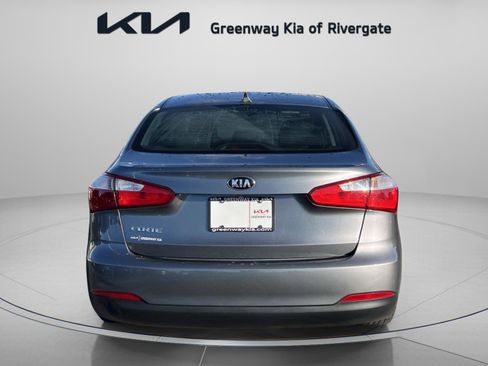 Used 2016 Kia Forte LX w/ LX Popular Plus Package image 6