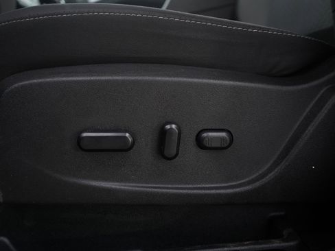 Used 2019 Ford Escape SE image 20