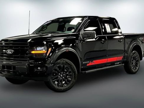 Used 2025 Ford F150 XLT w/ Equipment Group 302A MID image 3