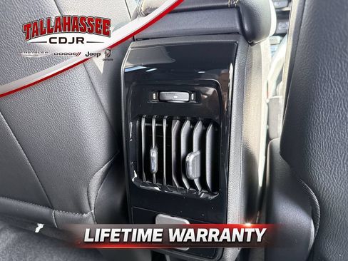 New 2026 Jeep Compass Latitude AWD/4WD image 33