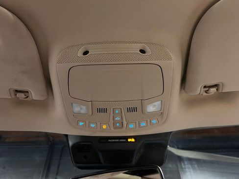 Used 2023 Ford Expedition Platinum image 21