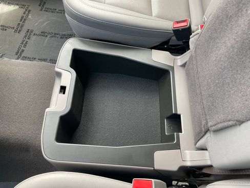 Used 2025 GMC Sierra 1500 SLT image 51