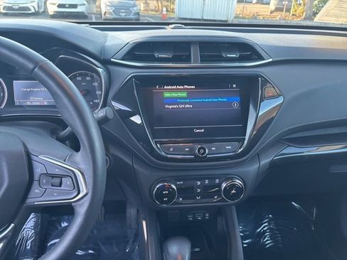 Used 2022 Chevrolet TrailBlazer ACTIV w/ Technology Package image 24