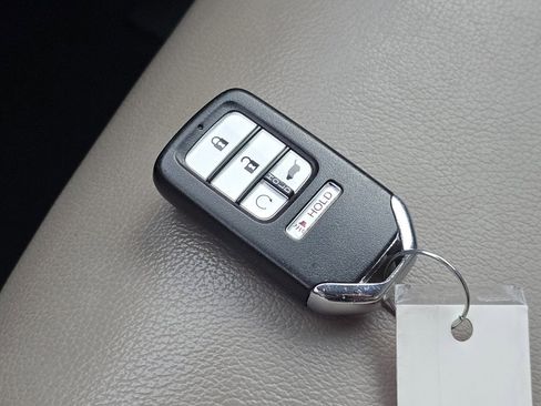 Used 2016 Honda Pilot EX-L image 36