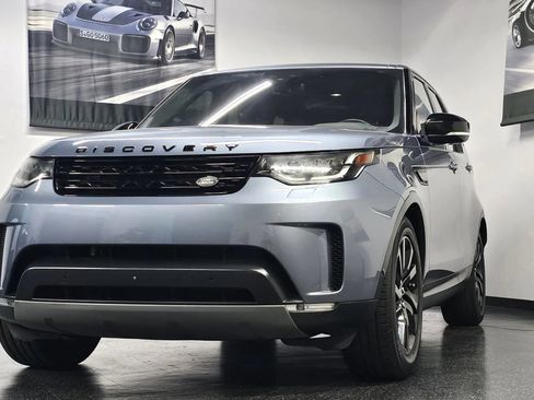 Used 2018 Land Rover Discovery HSE AWD/4WD image 6