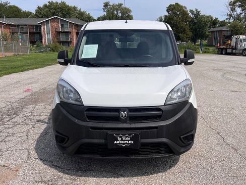 Used 2018 RAM ProMaster City Tradesman image 6