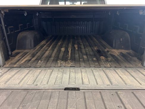 Used 2022 GMC Sierra 1500 Denali AWD/4WD image 19