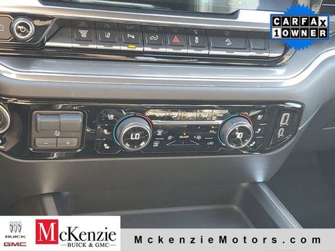 Used 2024 Chevrolet Silverado 2500 High Country w/ Technology Package AWD/4WD image 19