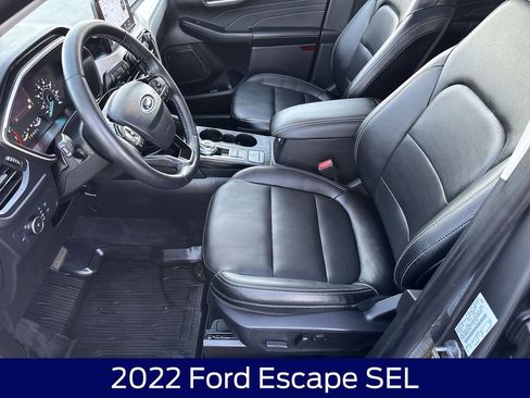 Used 2022 Ford Escape SEL image 11