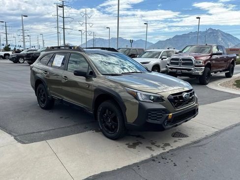 Used 2025 Subaru Outback Wilderness AWD/4WD image 4